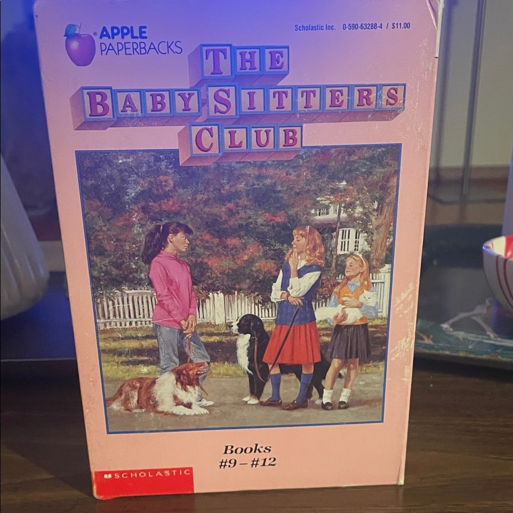 Scholastic The Baby-Sitters Club Books #9-12 - Pink Cover